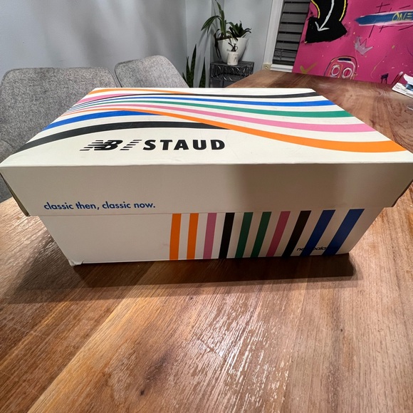 New balance x Staud - Picture 3 of 3